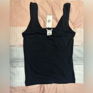 Cabi Busy Tank Black NWT XS
